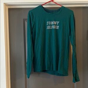 Tommy Hilfiger Women’s Long Sleeve Sport Shirt – Green – Diamond Logo – NWT